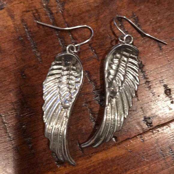 Silver Earring Bundle - Picture 4 of 6